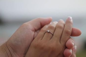 Betti eljegyz�si gy�r�vel kapcsolatos visszajelz�se