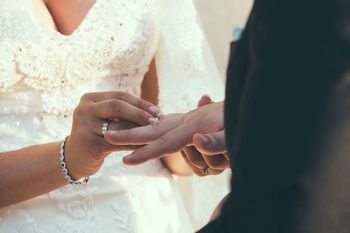 Vikt�ria karikagy�r�vel kapcsolatos visszajelz�se