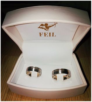 Zsuzsi �s Zsolti karikagy�r�vel kapcsolatos visszajelz�se